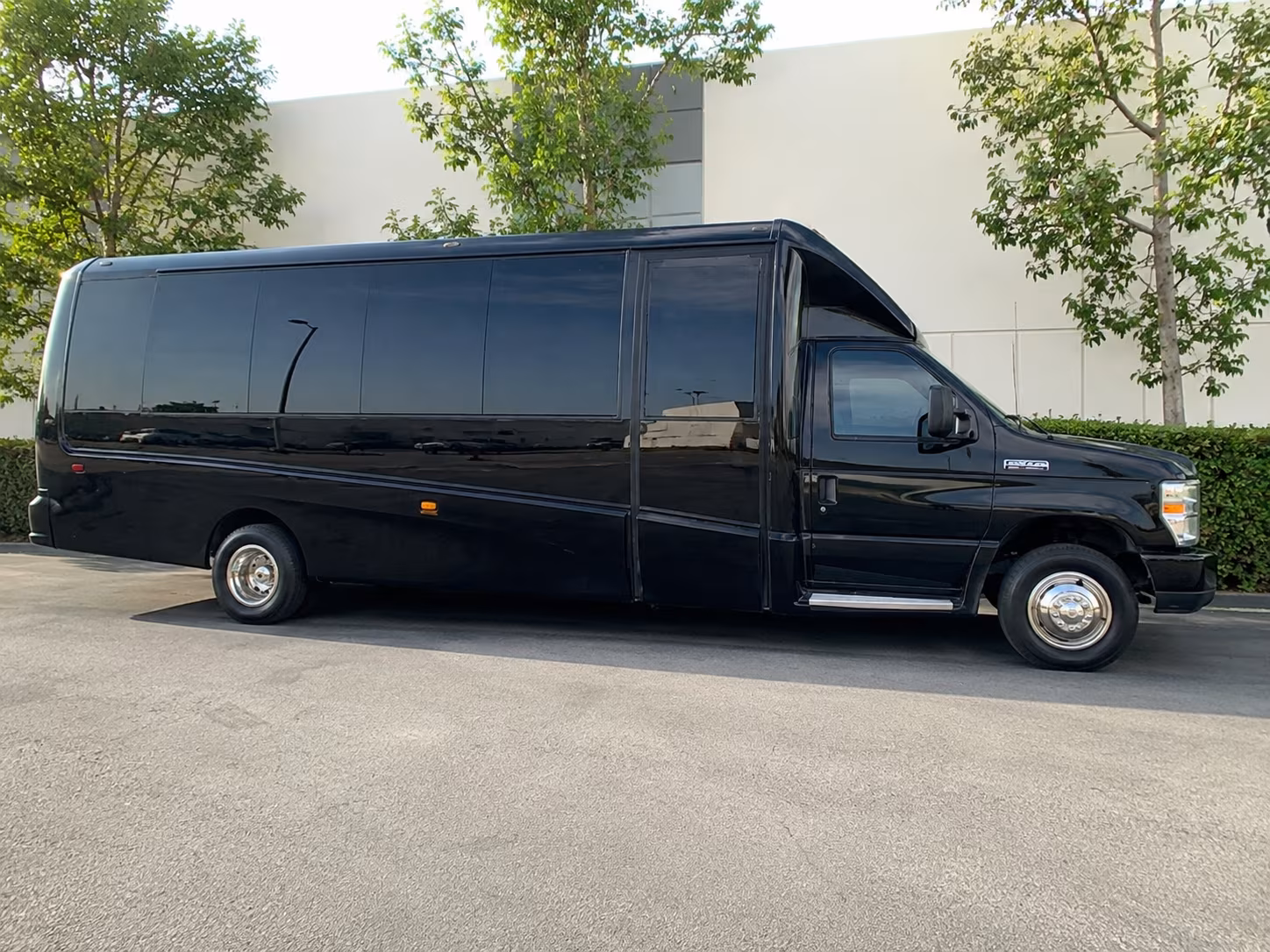 boynton beach bachelorette bus rentals for winery and brewery tours