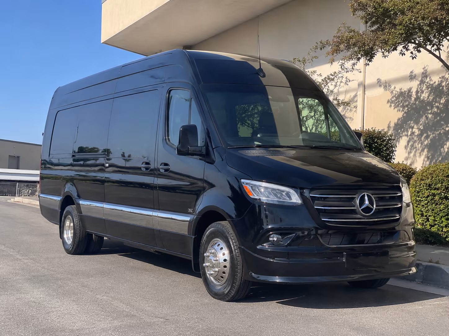 bus rental options for boynton beach trips