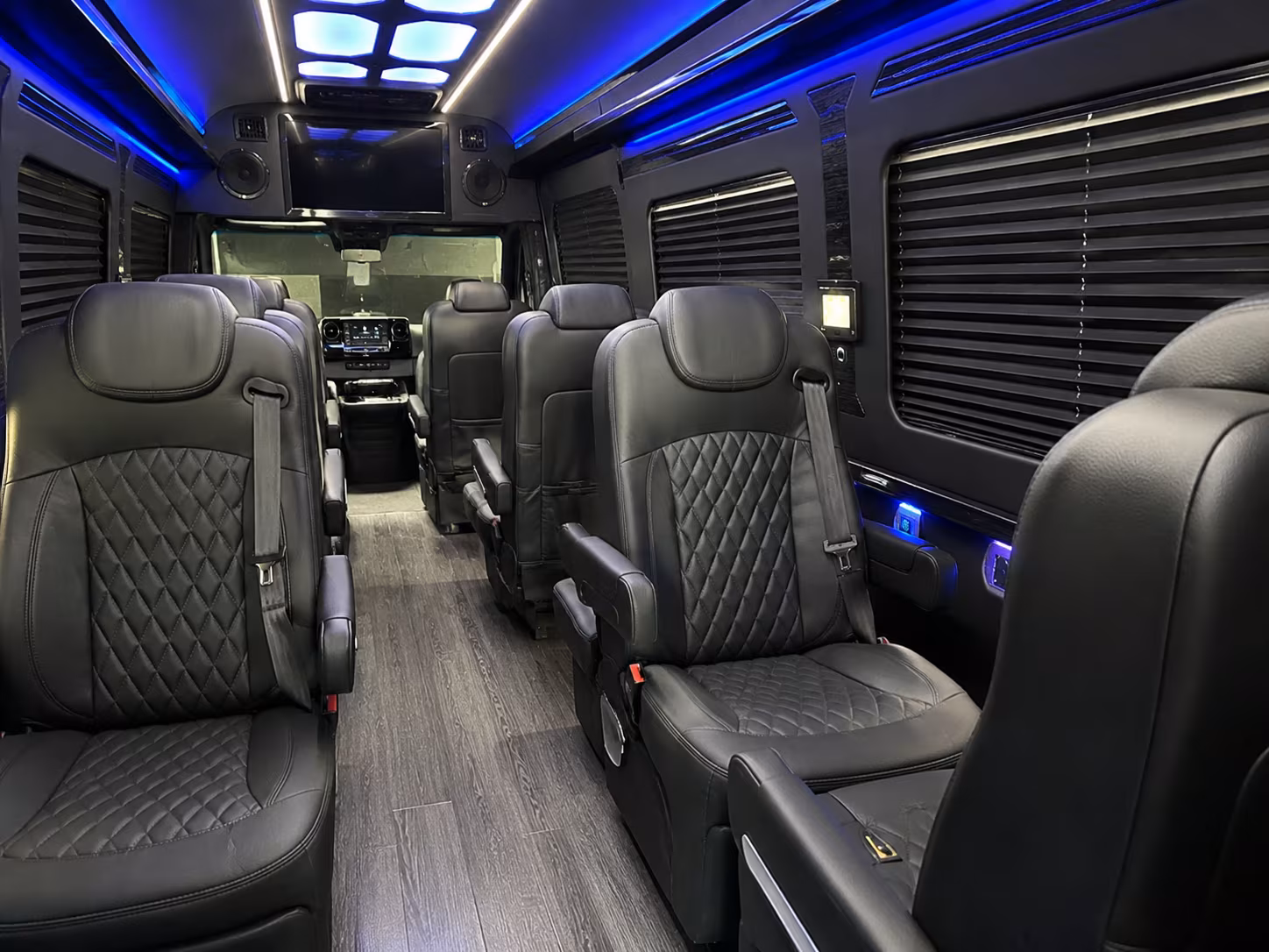 find and book transportation for your next corporate event 3