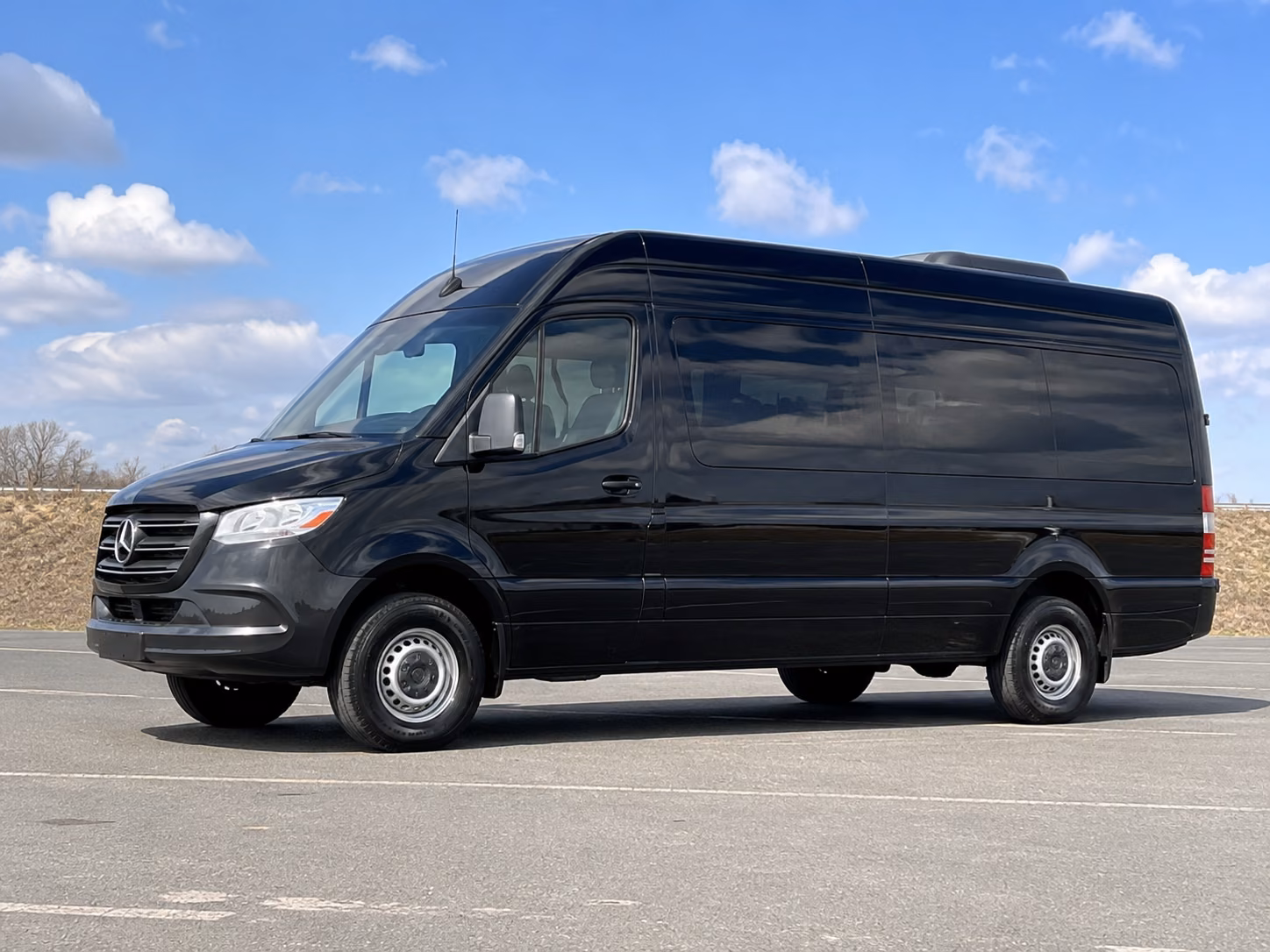 sprinter vans and executive buses for corporate groups in boynton beach