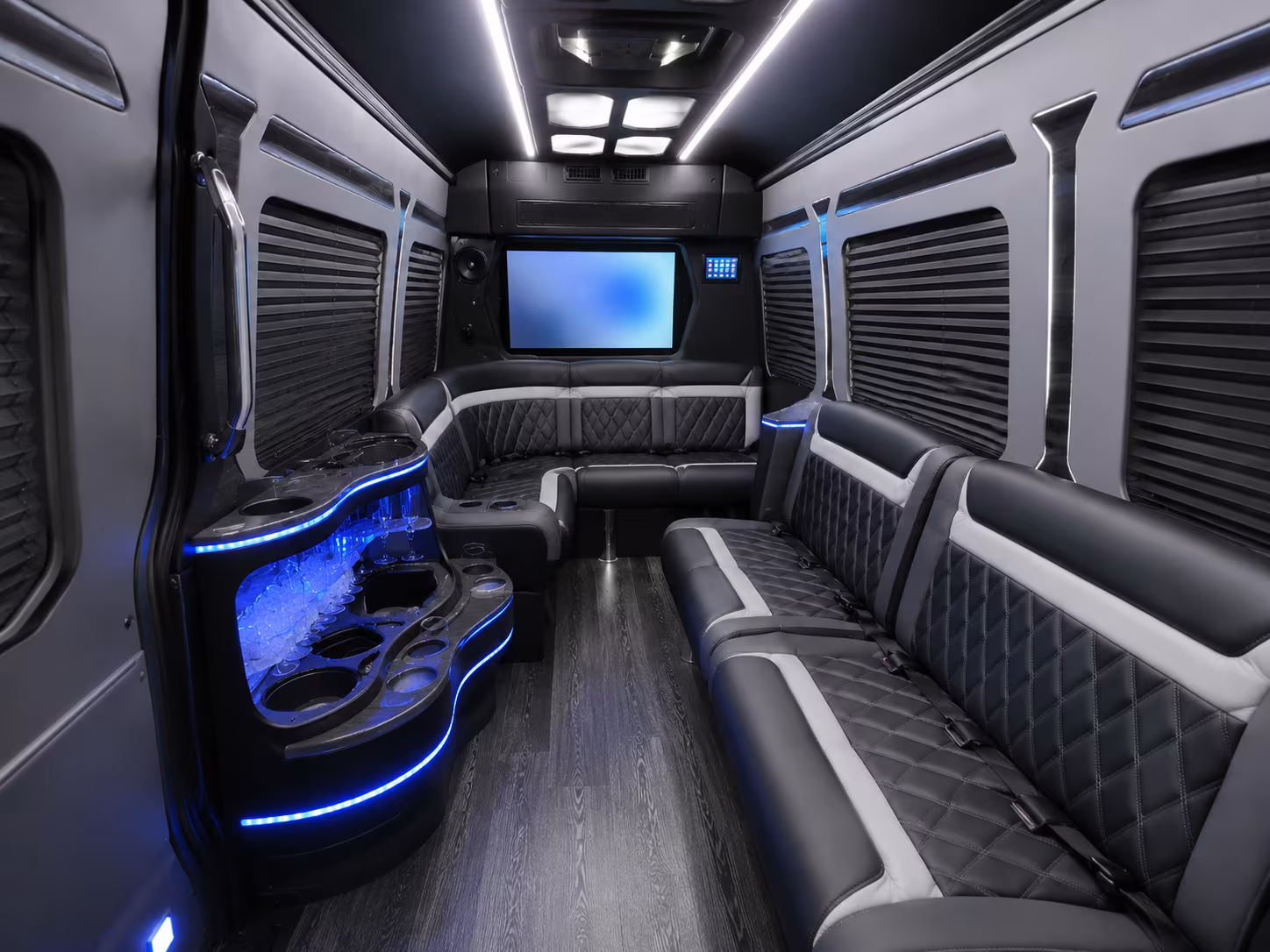 trade show bus rentals for groups at the boca raton convention corridor